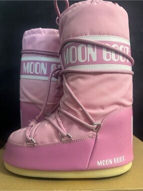 Moon Boot Pink Kids Winter Lace-Up Boots